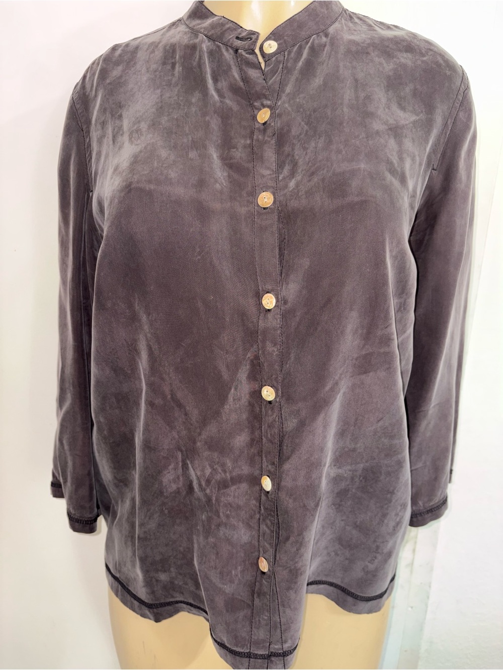Cotton Santa Monica Brown Sueded Rayon Button Down Too Size M